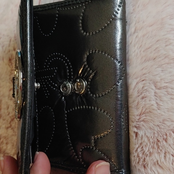 Nwot XOXO Quilted Gray Metallic & Silver Wallet - Picture 5 of 12